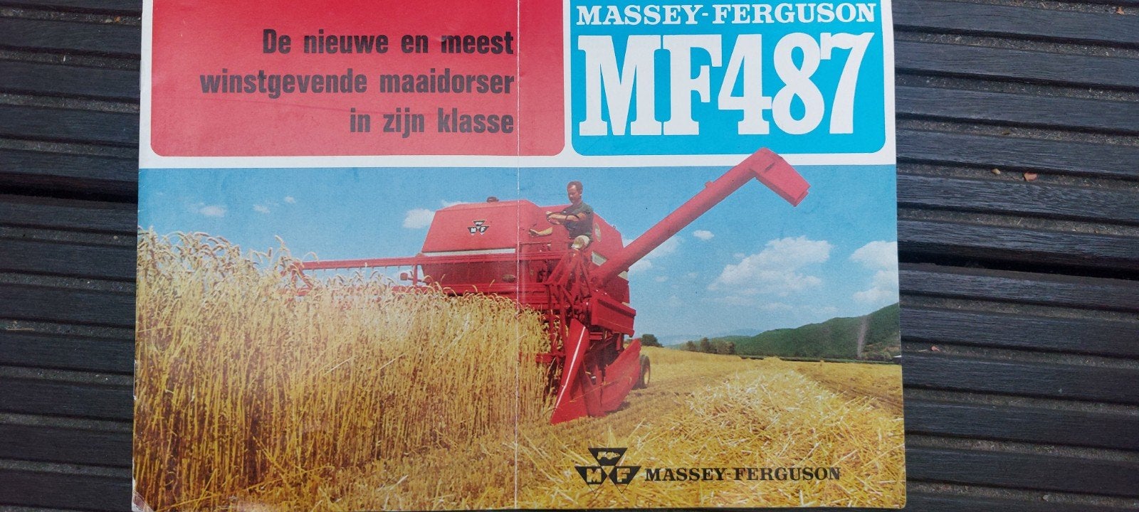 Massey Ferguson MF487 folder, Ophalen of Verzenden, Zo goed als nieuw, Folder