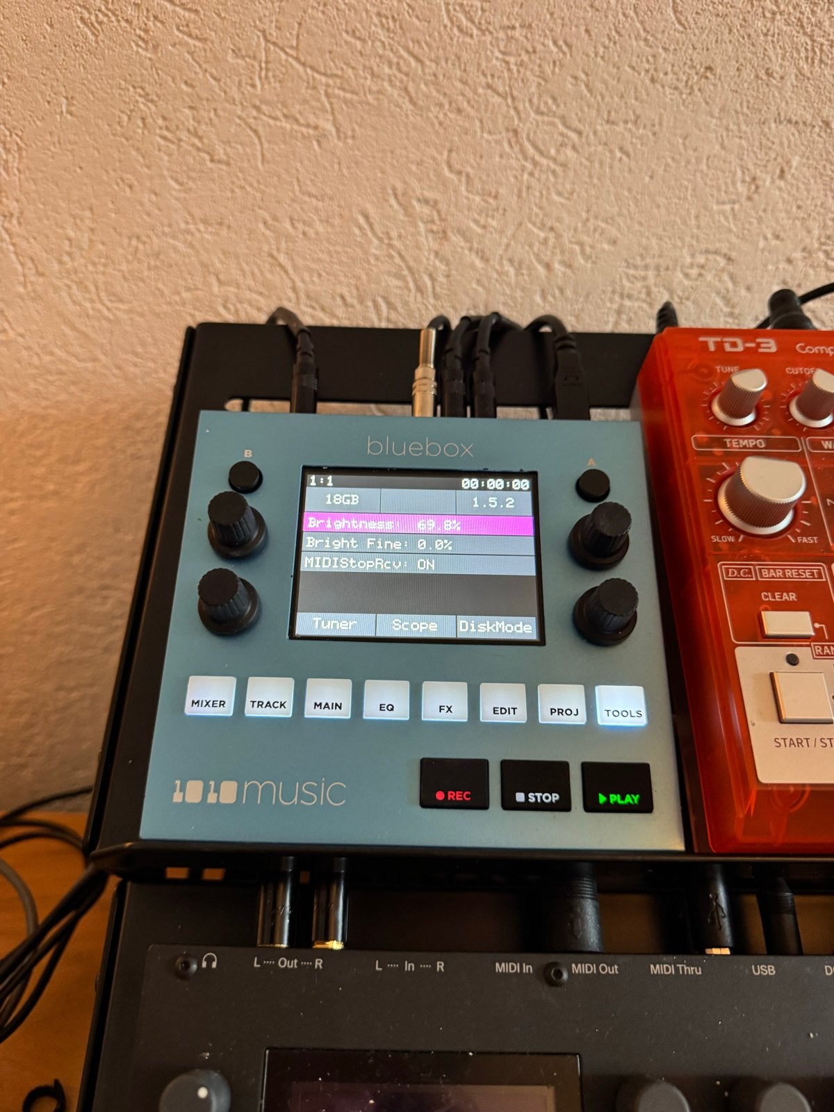 1010music bluebox Compact Digital Mixer, Ophalen of Verzenden, Zo goed als nieuw, 10 tot 20 kanalen