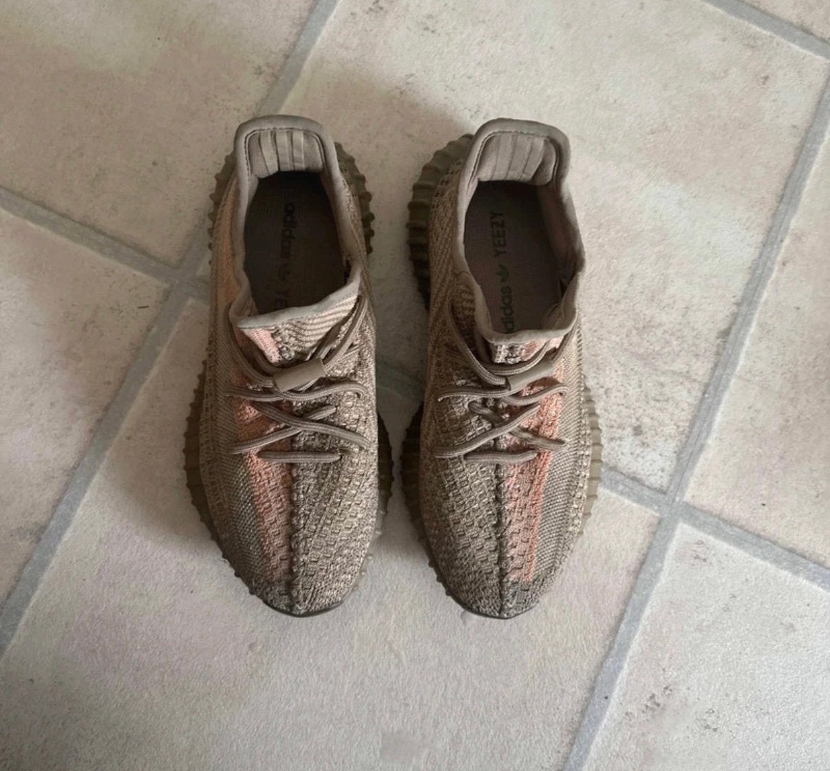 Yeezy boost 350 V2 sand taupe, Ophalen of Verzenden