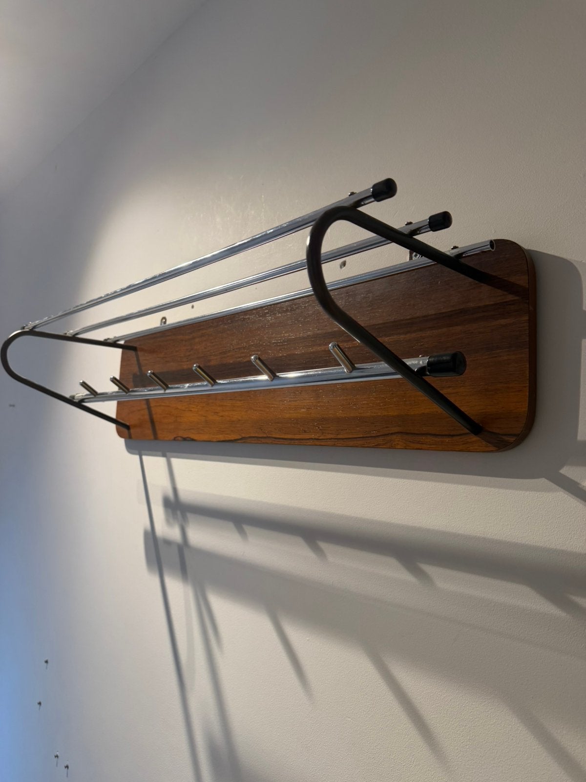 Vintage mid-century modern kapstok hout en chroom 60s, Huis en Inrichting, Wandkapstok, Gebruikt, Ophalen of Verzenden, Minder dan 100 cm