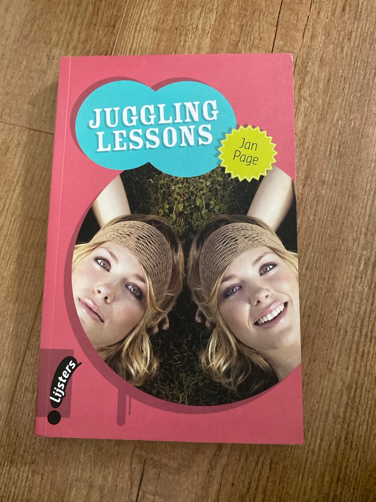 Juggling Lessons - Jan Page (Young Blackbirds), Boeken, Ophalen of Verzenden, Gelezen