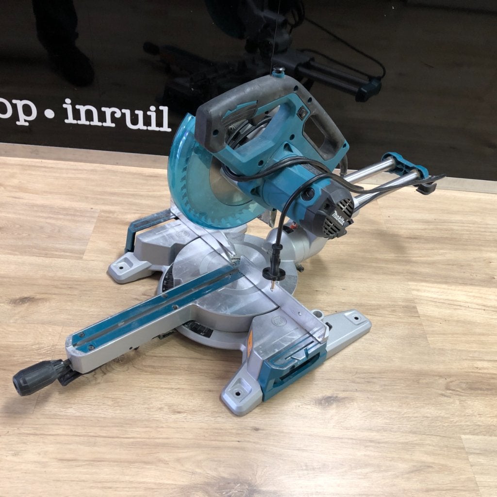 Makita LS0816F Afkortzaag | Nette Staat, Makita, Zo goed als nieuw, Support@makita.com, Makita Corporation, 3-11-8, Sumiyoshi-cho, 
Anjo, Aichi 446-8502
Japan
