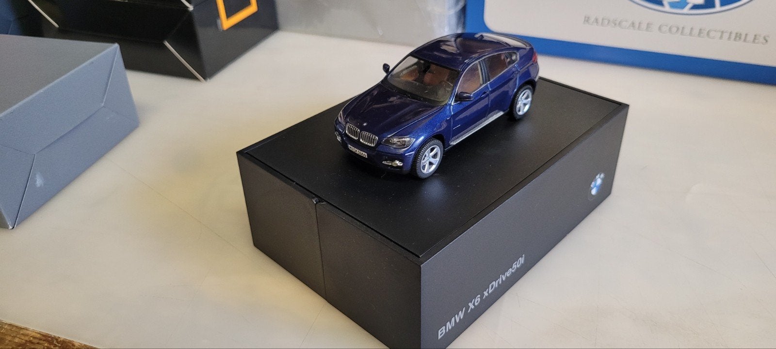 schuco BMW X6  xDrive 50i, Ophalen of Verzenden, Zo goed als nieuw, Auto, Schuco