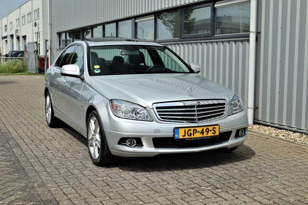 Mercedes-Benz C-Klasse C 230 Elegance 47516km Youngtimer, Automaat, Zwart, 2496 cc, 11 km/l
