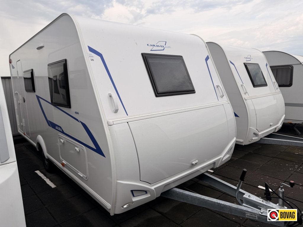 Caravelair Alba Family 466 EX HUUR MODEL 2026 MET VOORTENT, Caravans en Kamperen, Caravans, Standaardzit, Dwarsbed, Bedrijf, Ringverwarming