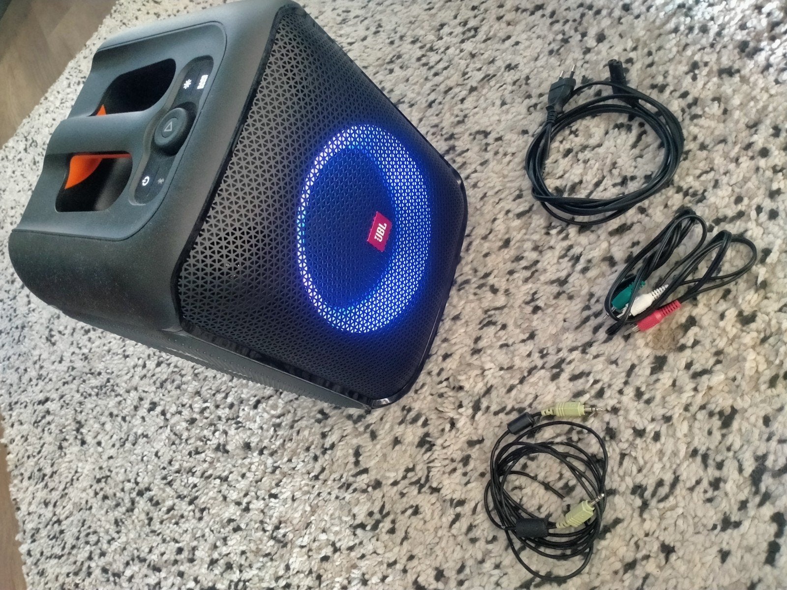 JBL Encore Essential Partybox met lichteffecten, Audio, Tv en Foto, Luidsprekers, 150 watt of meer, Party speaker, Ophalen of Verzenden