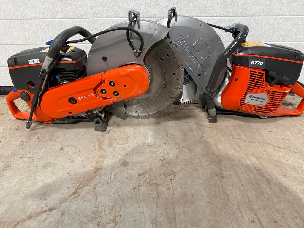 Husqvarna K770 bandenzaag motorzaag, Tuin en Terras, Ophalen, Zo goed als nieuw