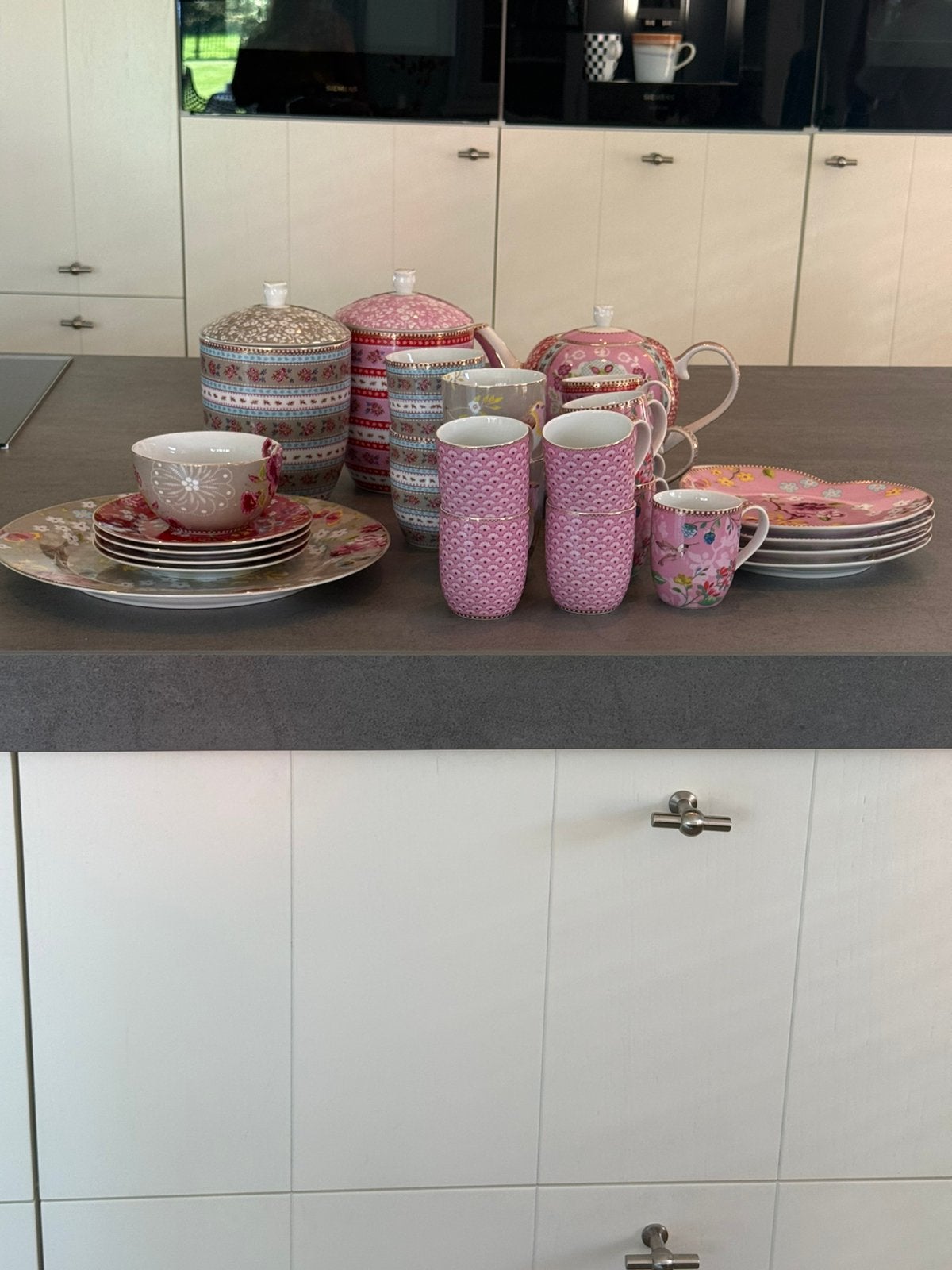 Pip studio servies allerlei in perfecte staat, Ophalen, Overige typen, Zo goed als nieuw, Overige stijlen