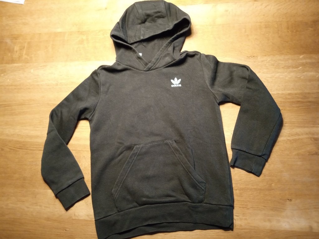 Adidas zwarte hoodie maat 140, Adidas, Jongen of Meisje, Trui of Vest, Ophalen of Verzenden
