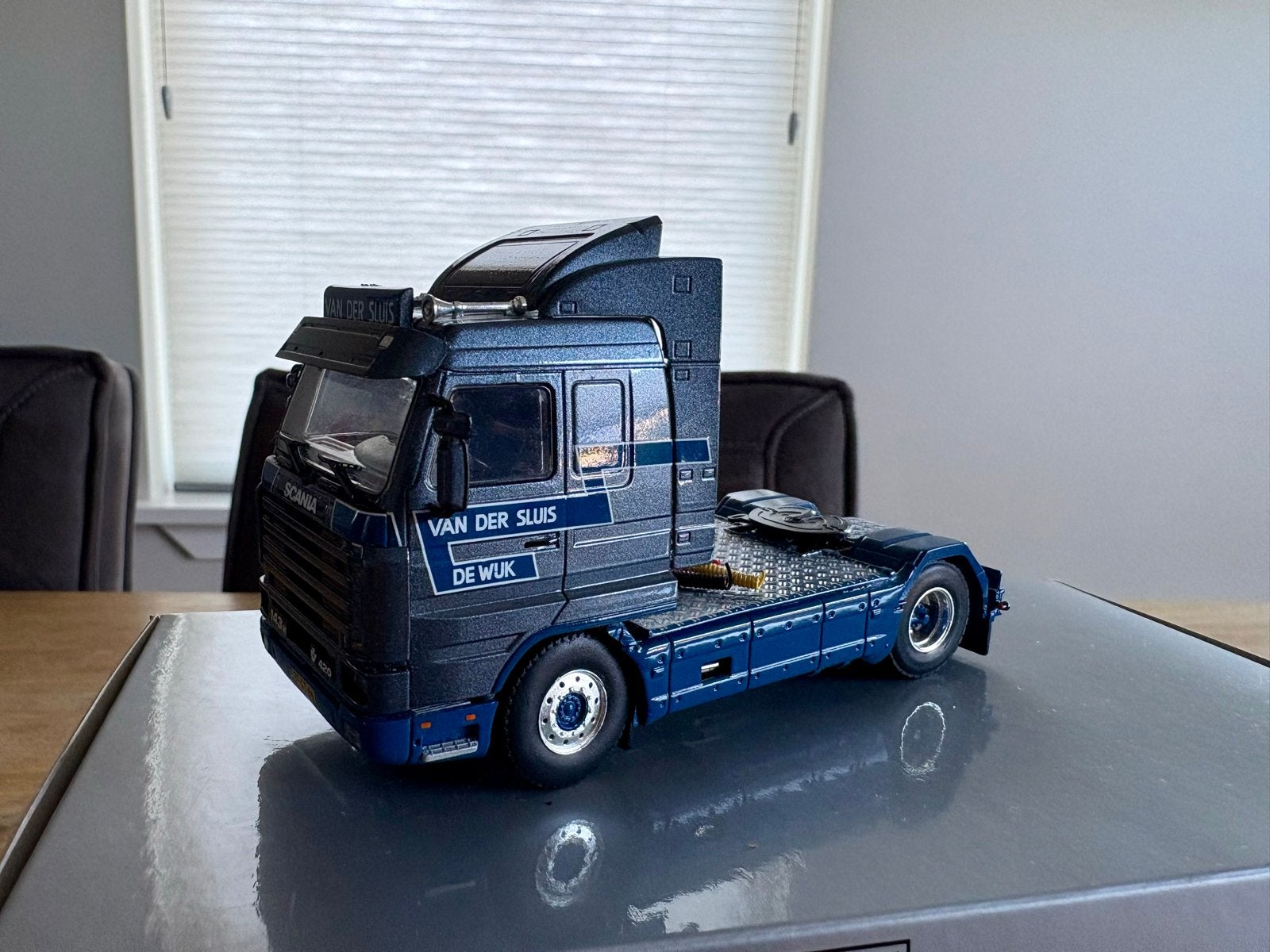 WSI 1:50 Scania 143 420 Van der Sluis De Wijk, Ophalen of Verzenden, Zo goed als nieuw, Bus of Vrachtwagen