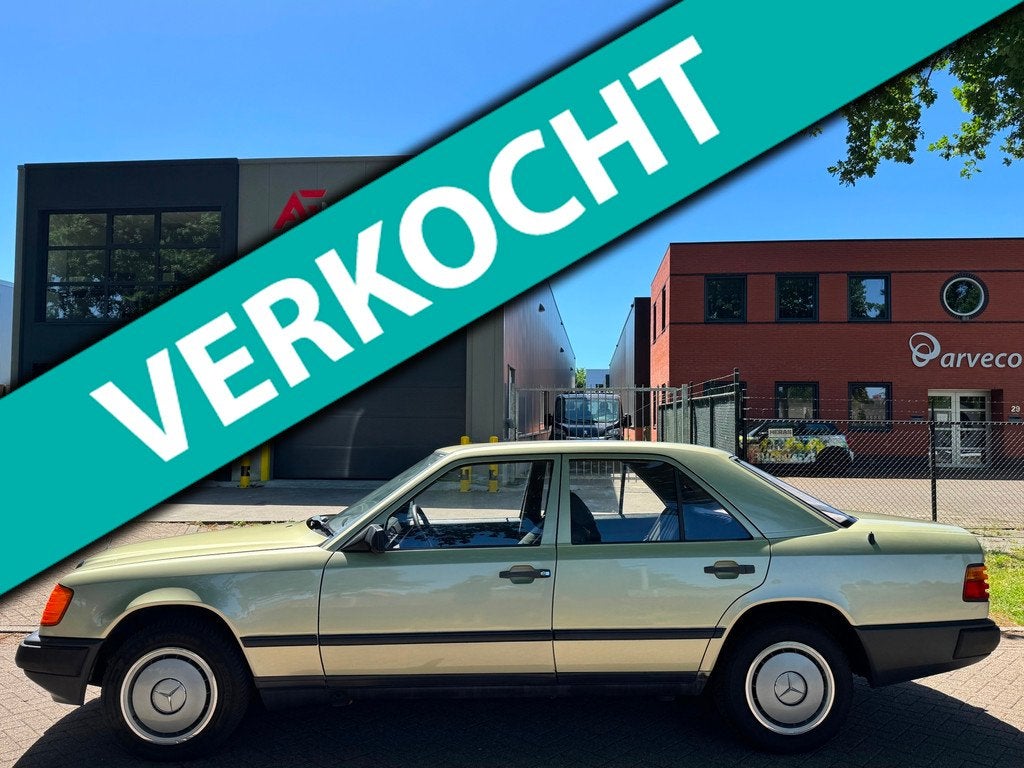 Mercedes-Benz 200-500 (W124) 230 E Automaat 1986, Auto's, Automaat, Gebruikt, 4 cilinders, Origineel Nederlands