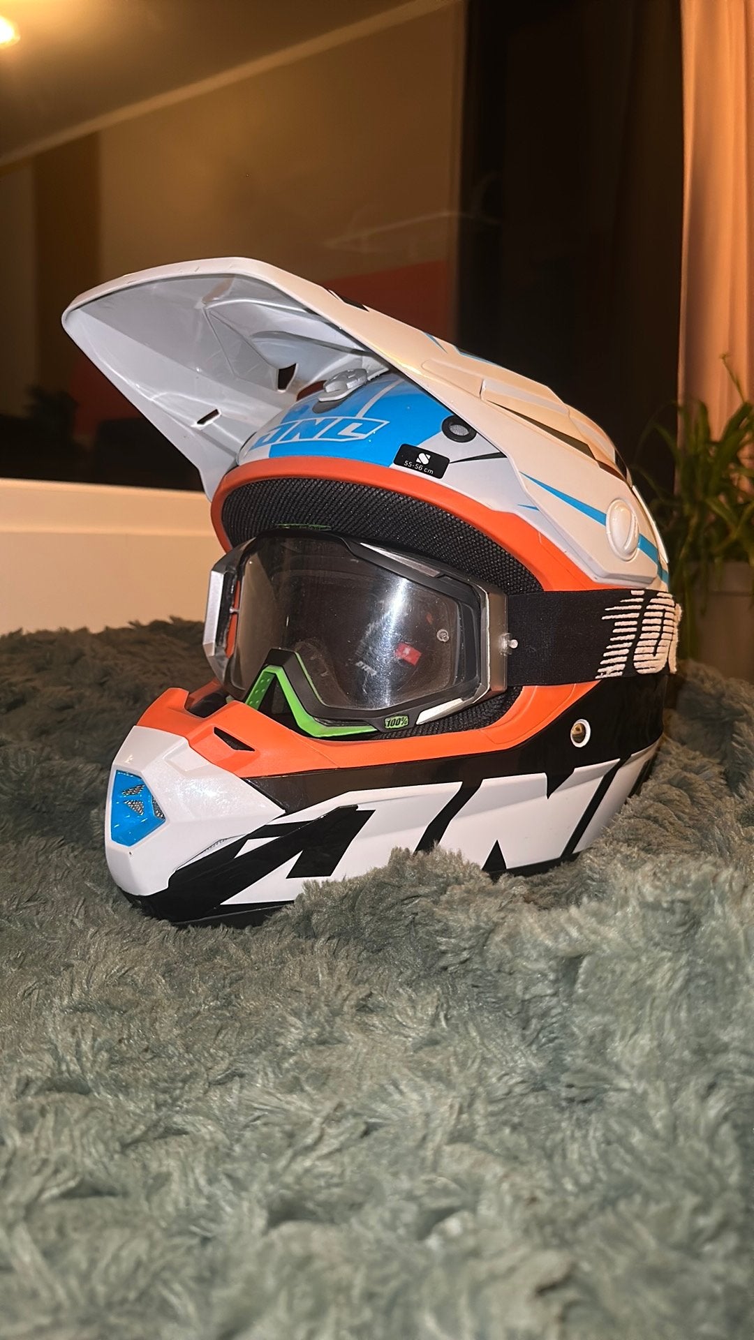 “ONE” Crosshelm - Maat S (55-56 cm) + 100% Crossbril, Motoren, Overige merken, Kinderen, Offroadhelm, Ophalen of Verzenden