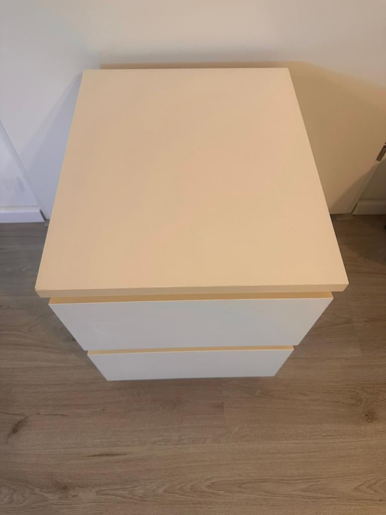 Ikea malm nachtkastje, Ophalen of Verzenden, Zo goed als nieuw, Minder dan 45 cm, 55 tot 70 cm