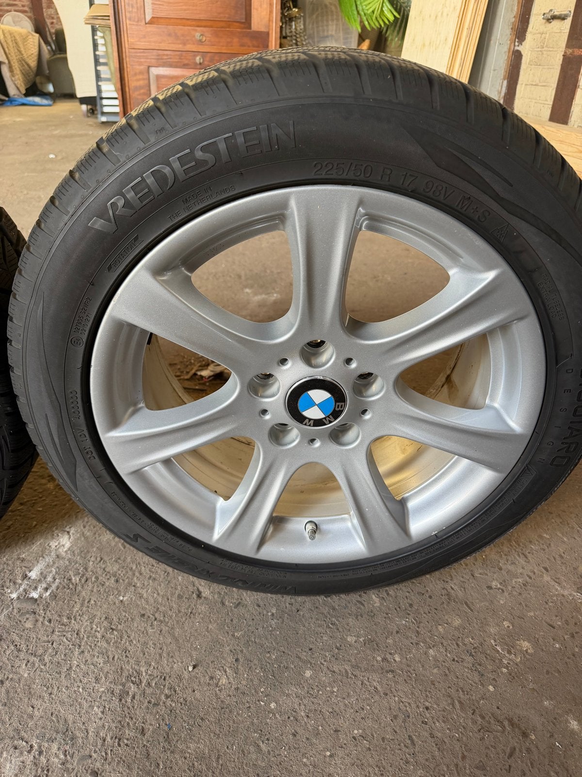 BMW 17 inch velgen met Vredestein All Season banden, Auto-onderdelen, Banden en Velgen, Ophalen, Gebruikt, Banden en Velgen, 17 inch