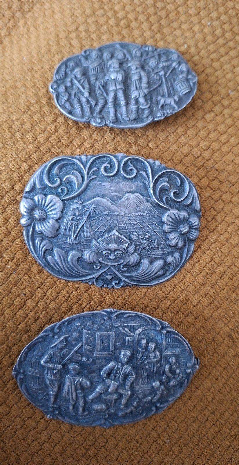 Lotje zilveren broches gemerkt, Ophalen of Verzenden, Zilver