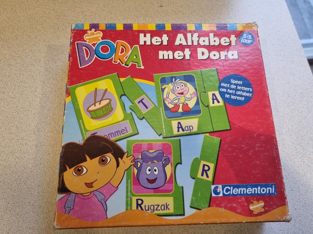 Leer het alfabet met dora, Hobby en Vrije tijd, Gezelschapsspellen | Bordspellen, Ophalen of Verzenden, Gebruikt, Clementoni