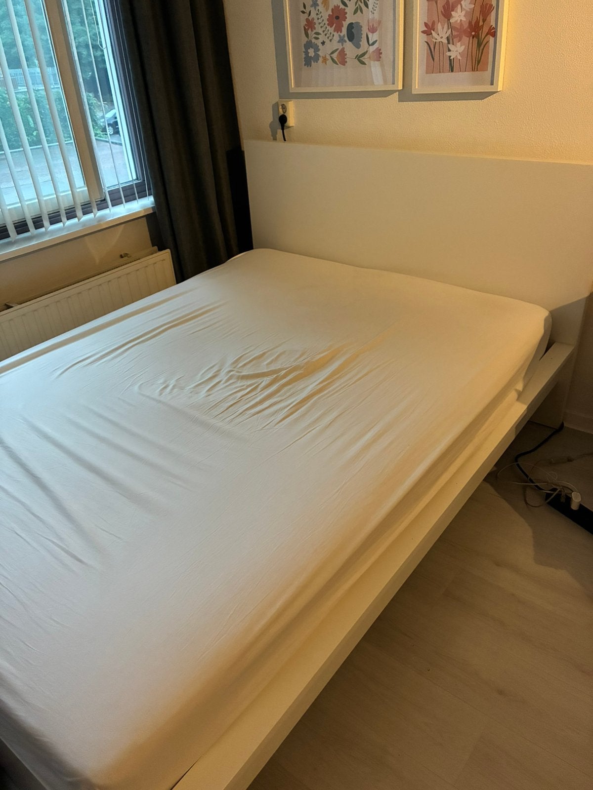 IKEA Malm bedframe 140x200, Huis en Inrichting, Slaapkamer | Bedden, Ophalen, Gebruikt, Wit, Tweepersoons