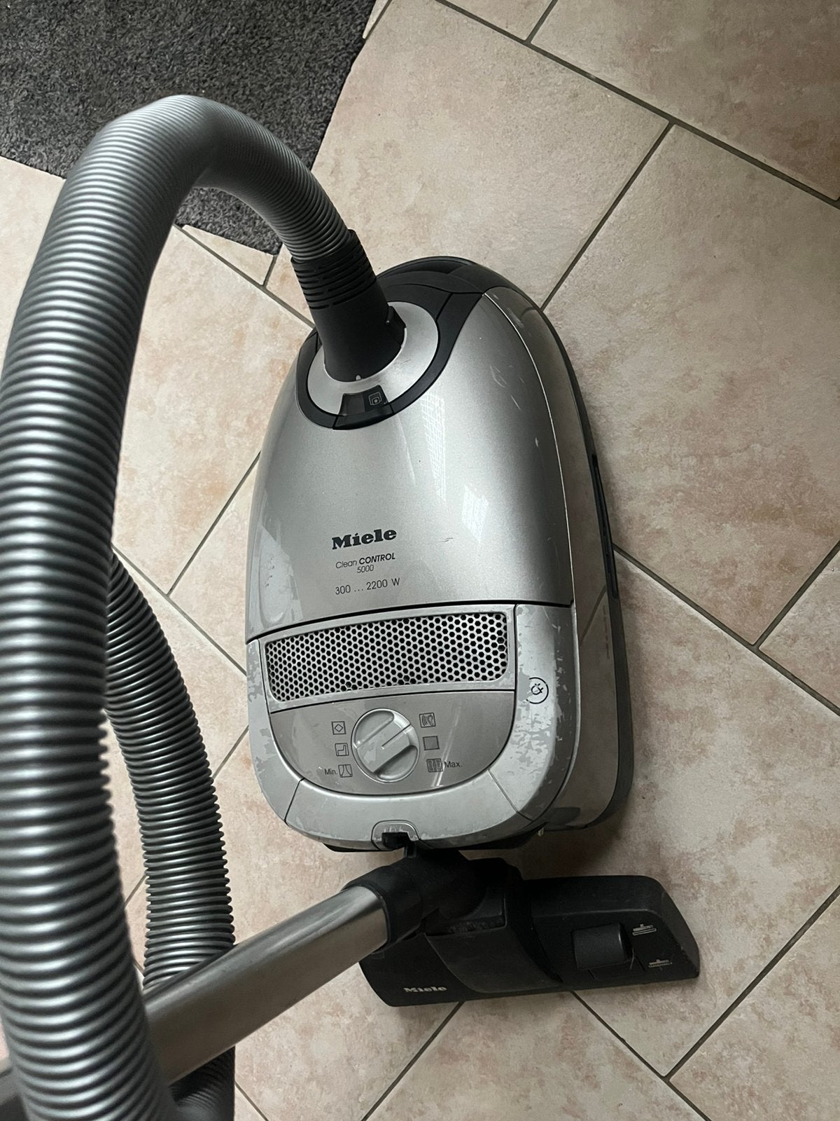 Miele S5000 2200 watt!, Gebruikt, Geschikt voor harde vloeren, Miele, 2000 watt of meer