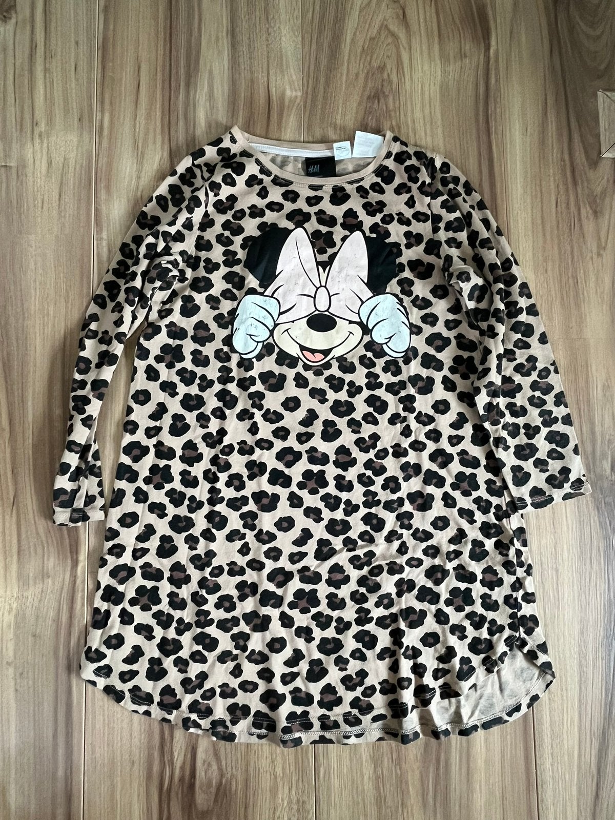Pyjama nachthemd 134/140. Minnie mouse, Ophalen of Verzenden, Zo goed als nieuw, Meisje, Nacht- of Onderkleding