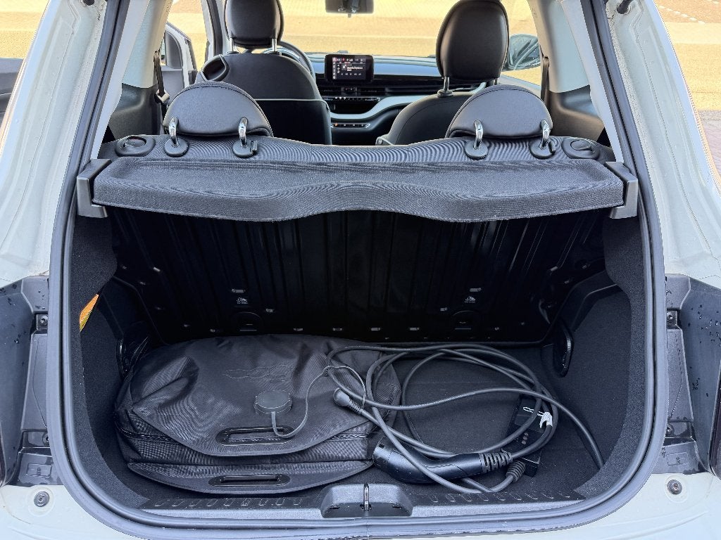 Foto 12 van Fiat 500 E 24kWh | Apple/Carplay | Lane assist