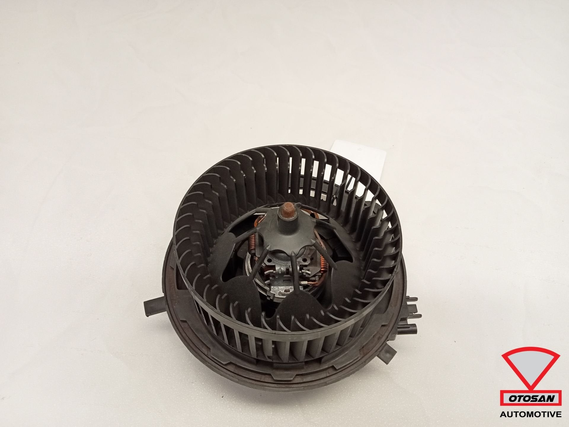 VW Audi Seat Skoda VAG Kachelmotor Aanjager 5Q1819021A