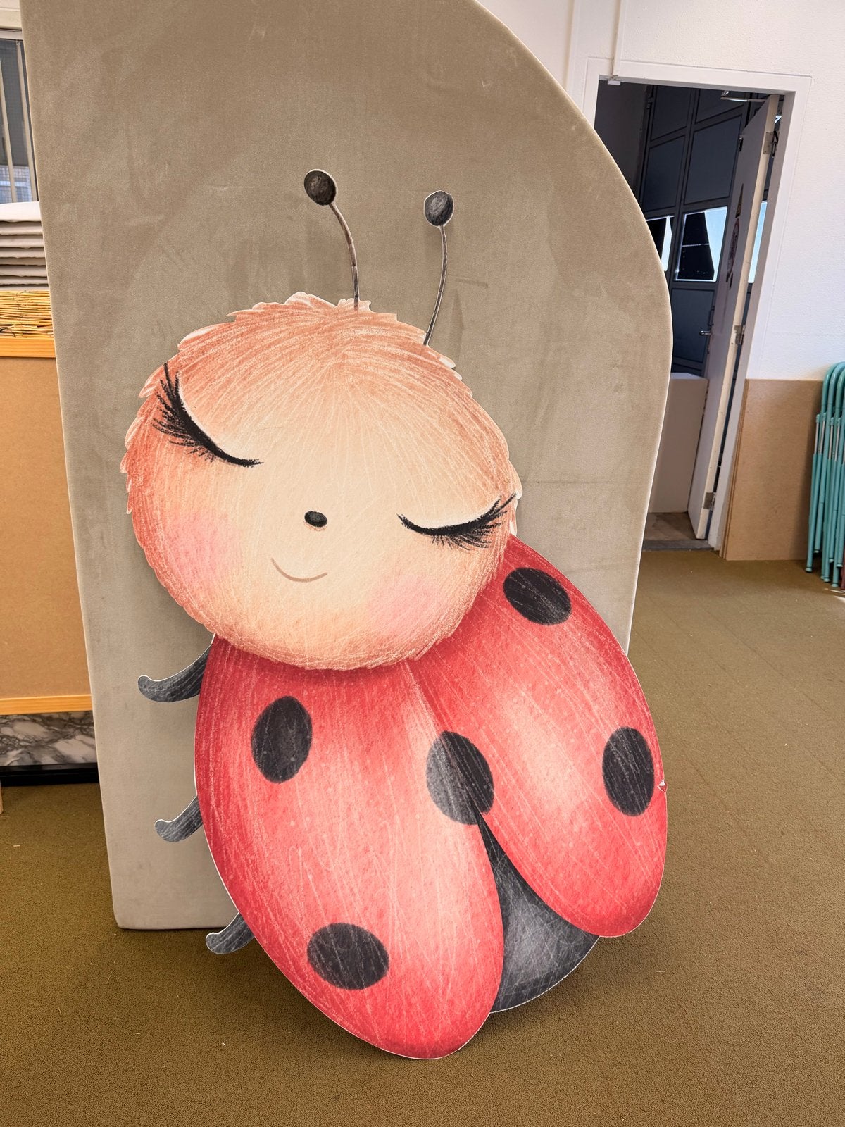 Leuke lieveheersbeestje decoratie 75cm voor themafeest, Ophalen, Gebruikt, Versiering, Overige