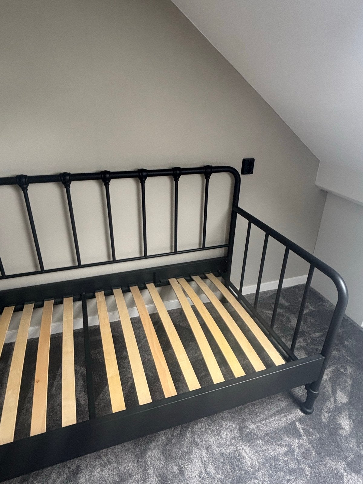 Bedbank, Huis en Inrichting, Ophalen, 90 cm, Eenpersoons, Zwart