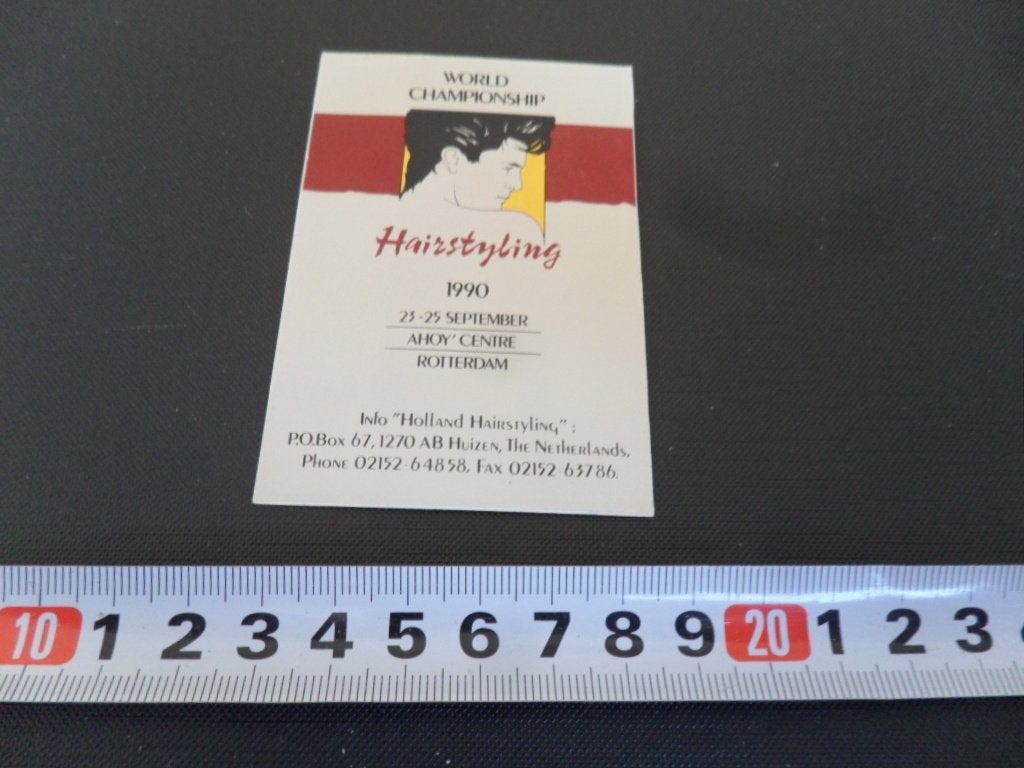 sticker Rotterdam AHOY 1990 World Campionship Hairstyling, Verzamelen, Ophalen, Zo goed als nieuw