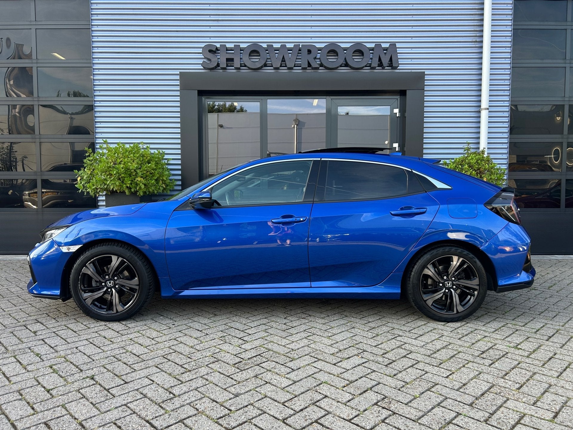 Honda Civic 1.0 i-VTEC Executive PANO|AUTOMAAT|CAMERA|TREKHA, Auto's, Honda, Stof, Gebruikt, Blauw, 988 cc