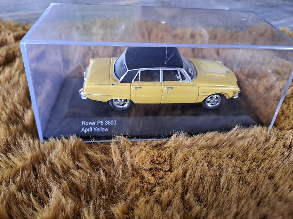 modelauto's 1/43, Ophalen of Verzenden, Zo goed als nieuw, Auto, Overige merken