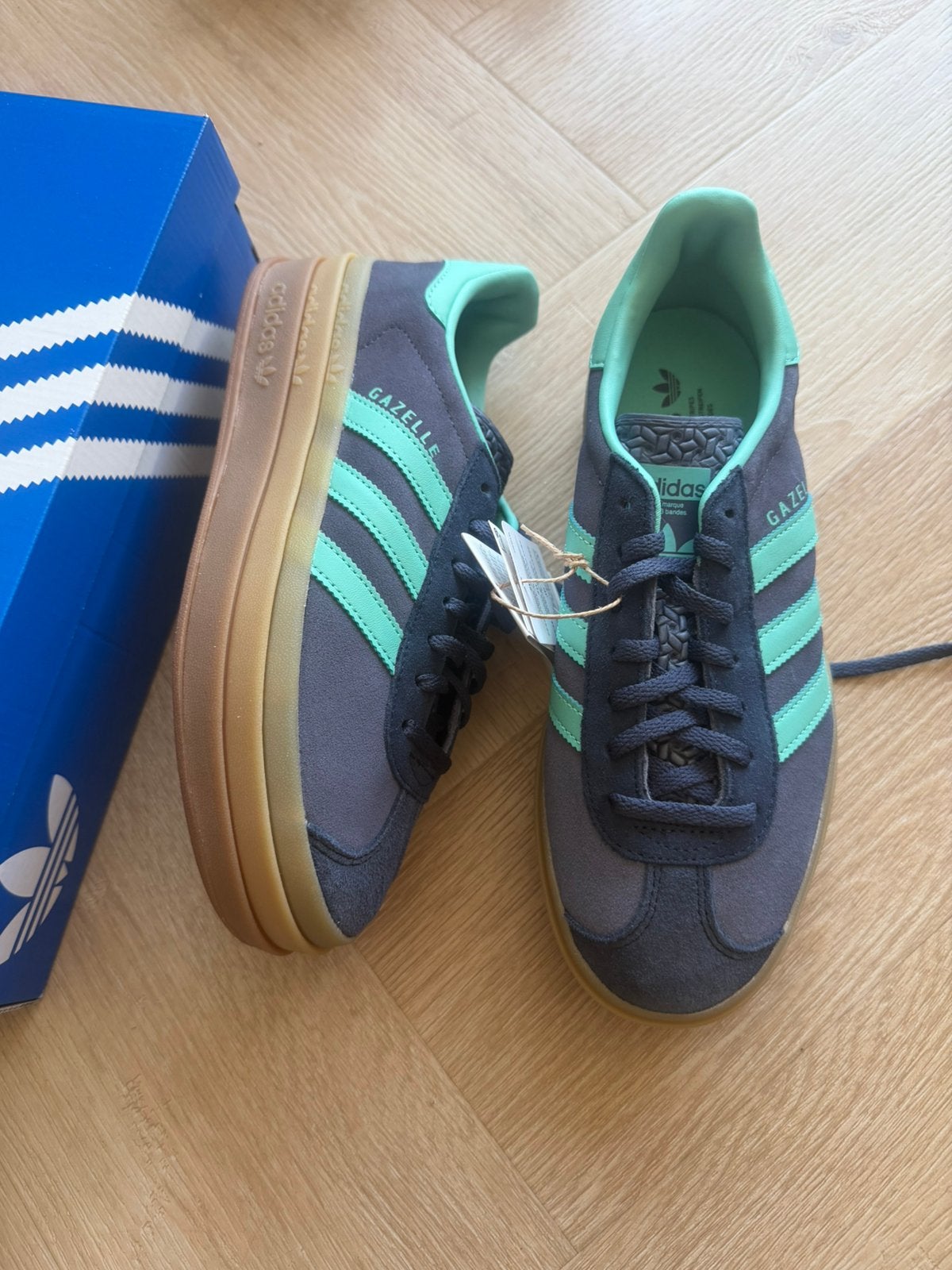 Adidas Gazelle Bold sneakers maat 40, nieuw, Nieuw, Ophalen of Verzenden, Sneakers of Gympen, Grijs
