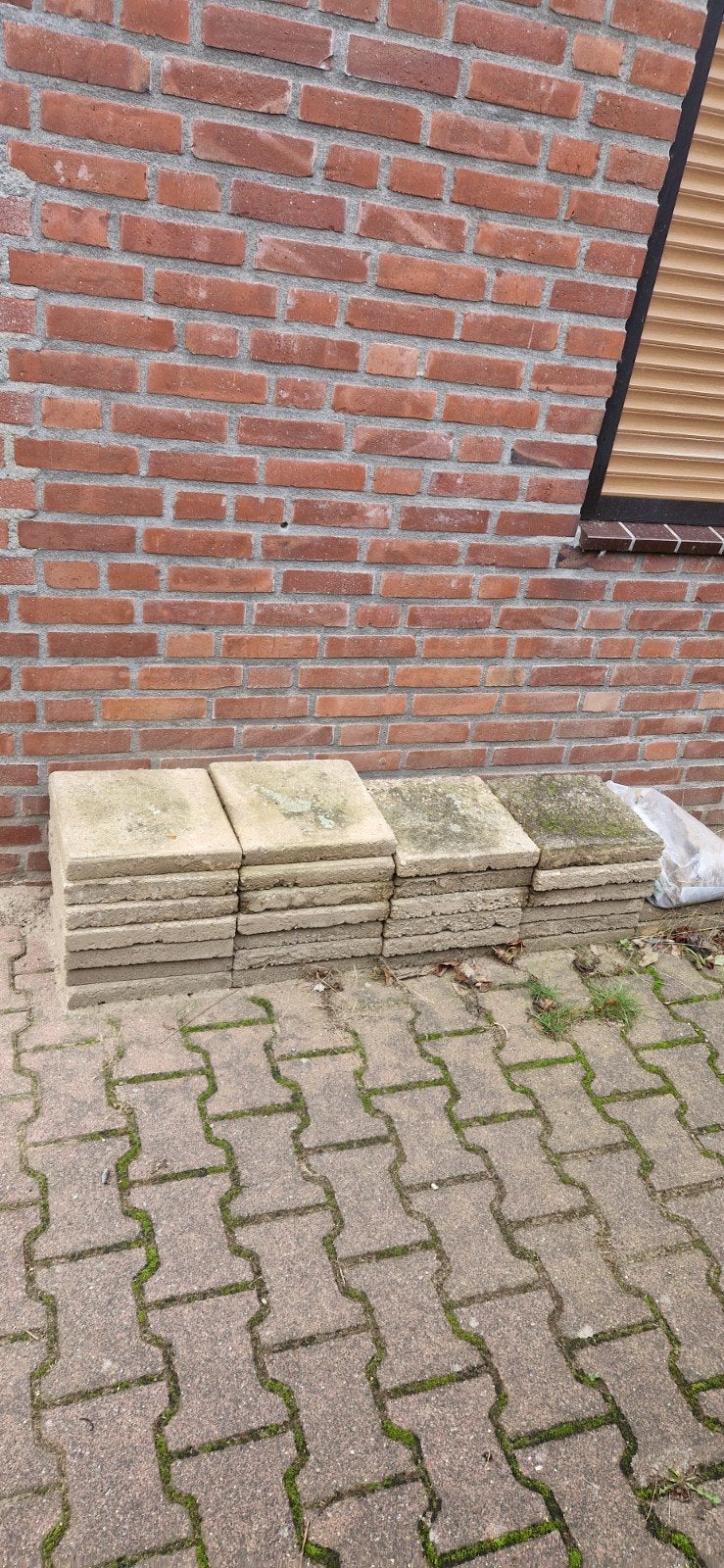 Gebruikte stoeptegels voor tuin of pad, Ophalen, Gebruikt, Minder dan 5 m², Beton