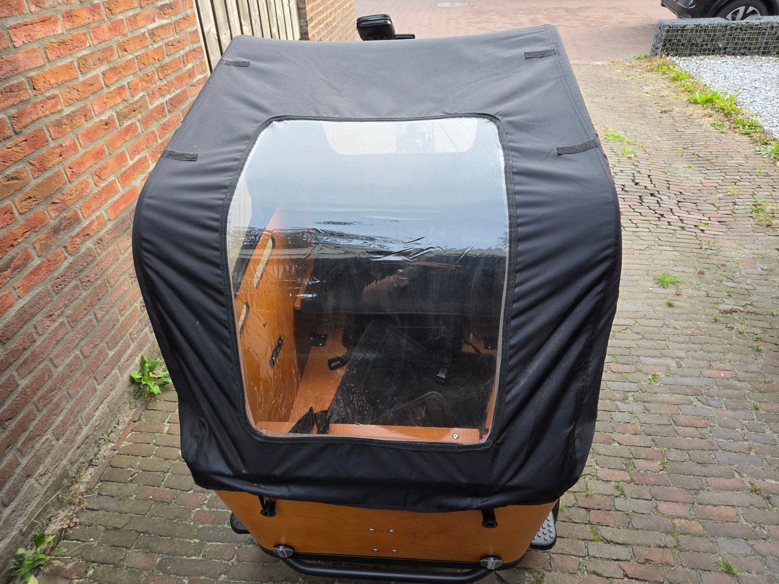 Qivelo bakfiets met huif, Fietsen en Brommers, Gebruikt, 2 kinderen, Elektrisch, Schijfrem