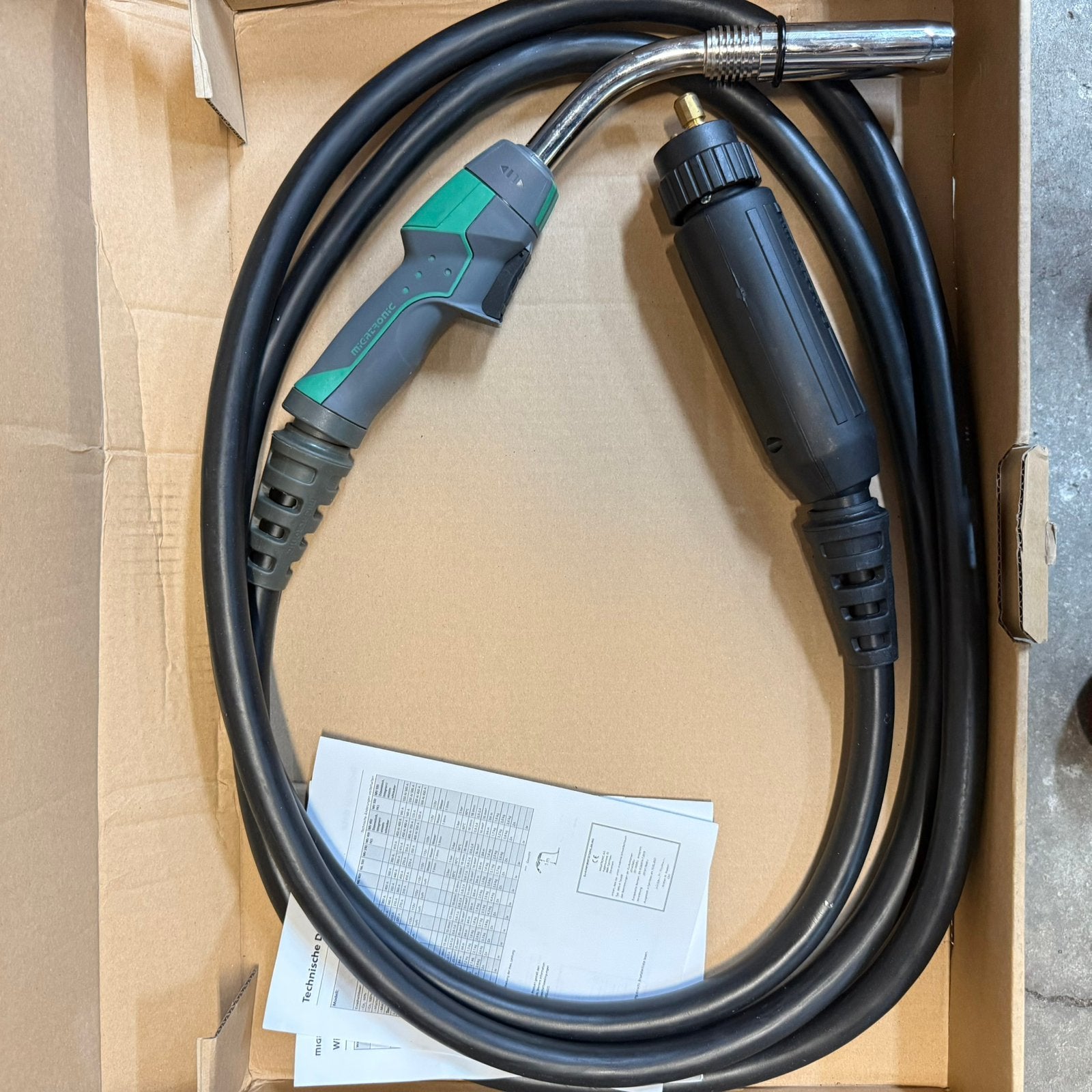 Migatronic ML400 Mig Mag Co2 lastoorts lasapparaat, Ophalen, Nieuw, 250 ampère of meer, Co2