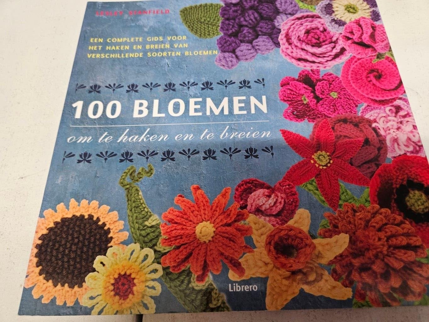 Zolderopruiming 100 patroontjes om bloemen te haken/breien, Hobby en Vrije tijd, Breien en Haken, Ophalen of Verzenden, Gebruikt