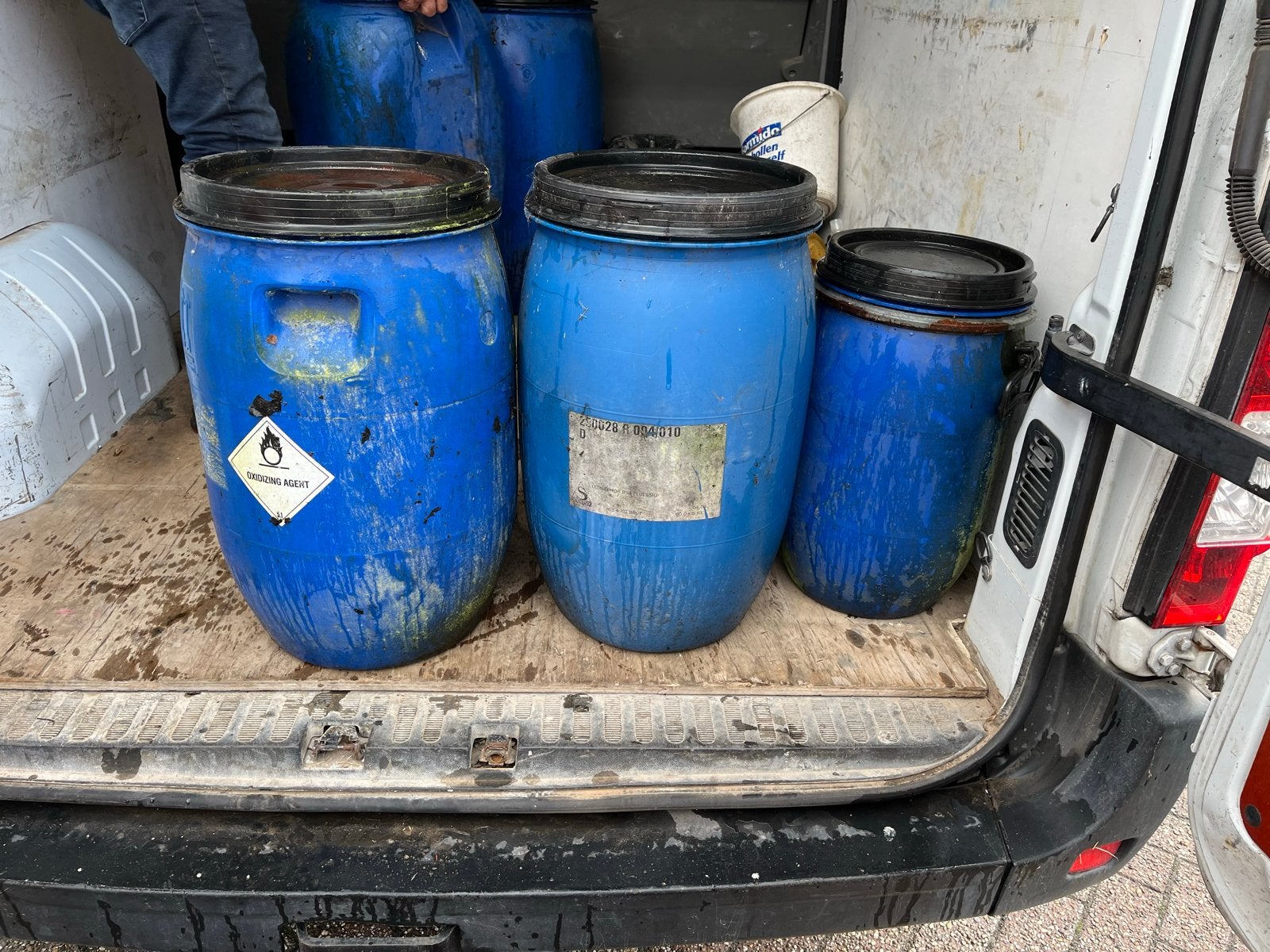Ton, Minder dan 75 liter, Ophalen, Gebruikt, Kunststof