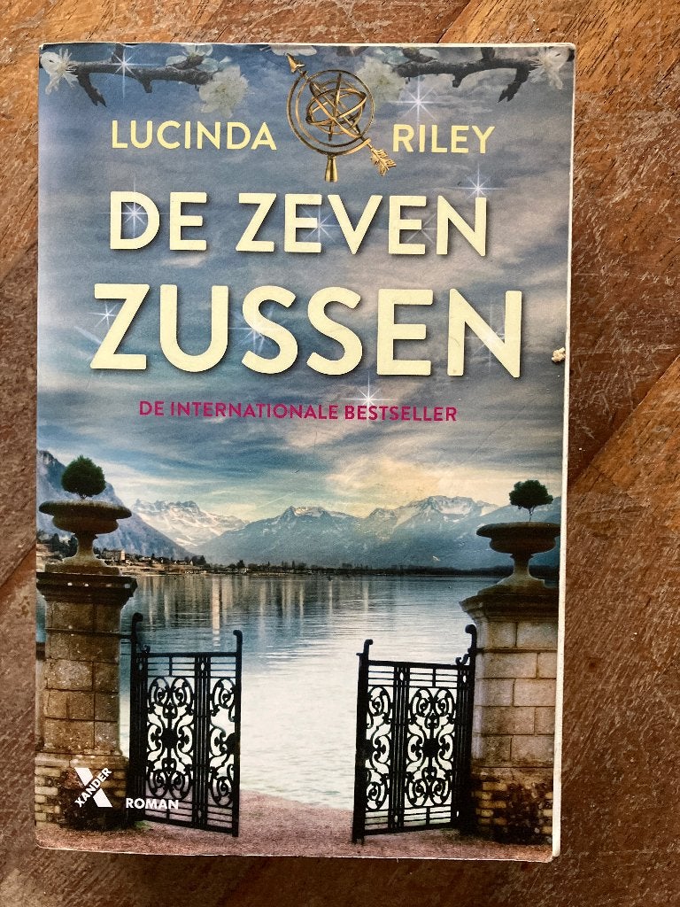 De Zeven Zussen deel 1 - Maia, Gelezen, Lucinda Riley, Ophalen of Verzenden, Nederland