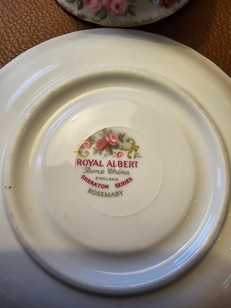 Royal Albert Sheraton Series Rosemary Kop en Schotel, Ophalen of Verzenden