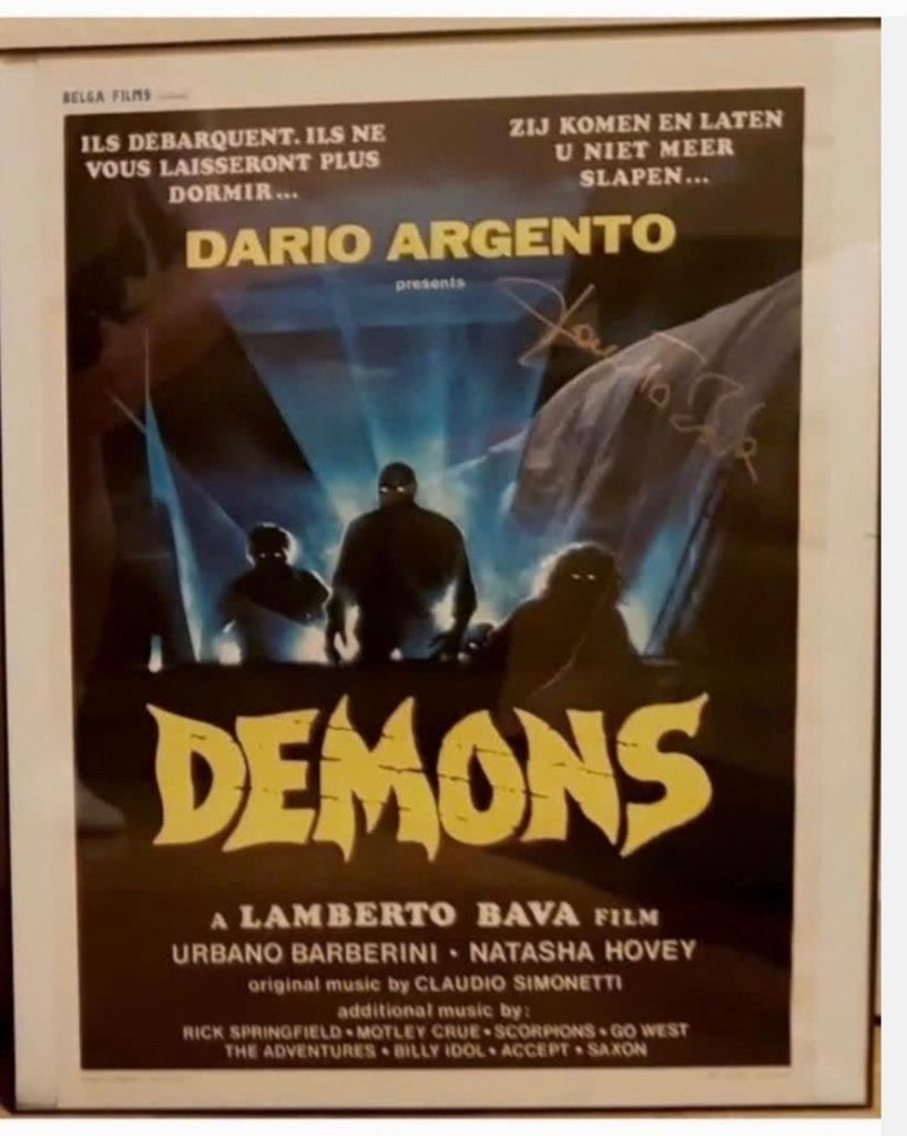 gesigneerde poster Demons, Ophalen of Verzenden, Zo goed als nieuw, A1 t/m A3, Film en Tv