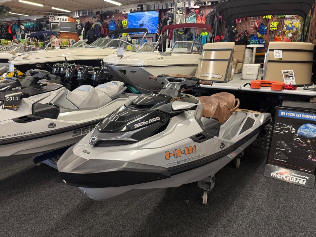 Sea-Doo GTX 300 LTD, Gebruikt, 200 pk of meer