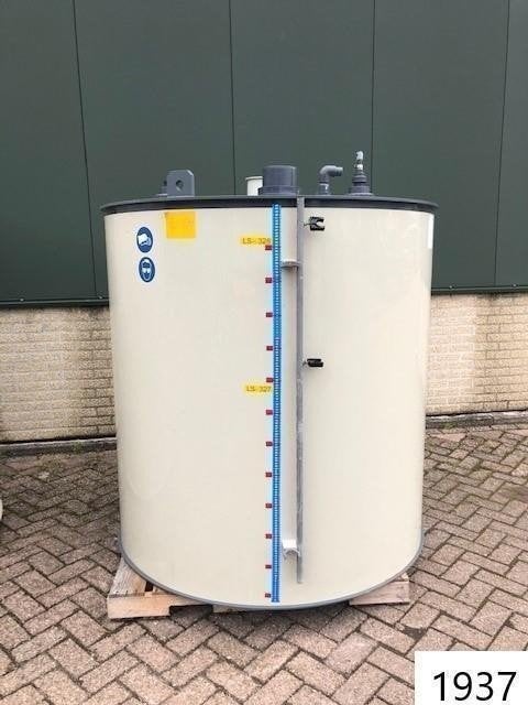 1937. Kunststof tank / PVC, 150 liter of meer, Ophalen, Gebruikt