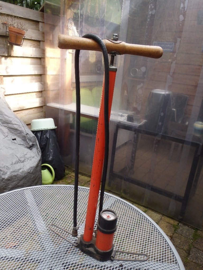 Hoge druk pomp voor wielrenfiets, Ophalen of Verzenden, Drukmeter, Gebruikt
