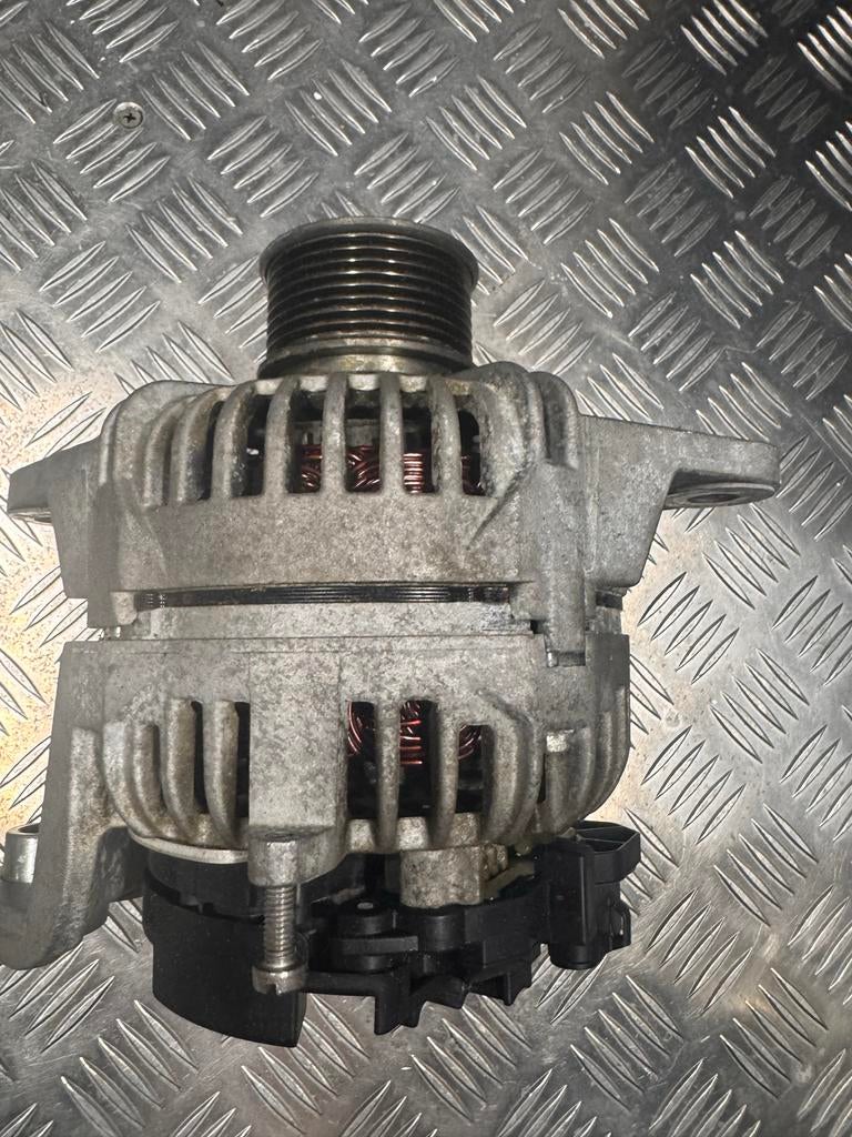 Bosch 24V Dynamo BR28-N1 F00M144123 - 140A, Ophalen, Gebruikt, Overige automerken