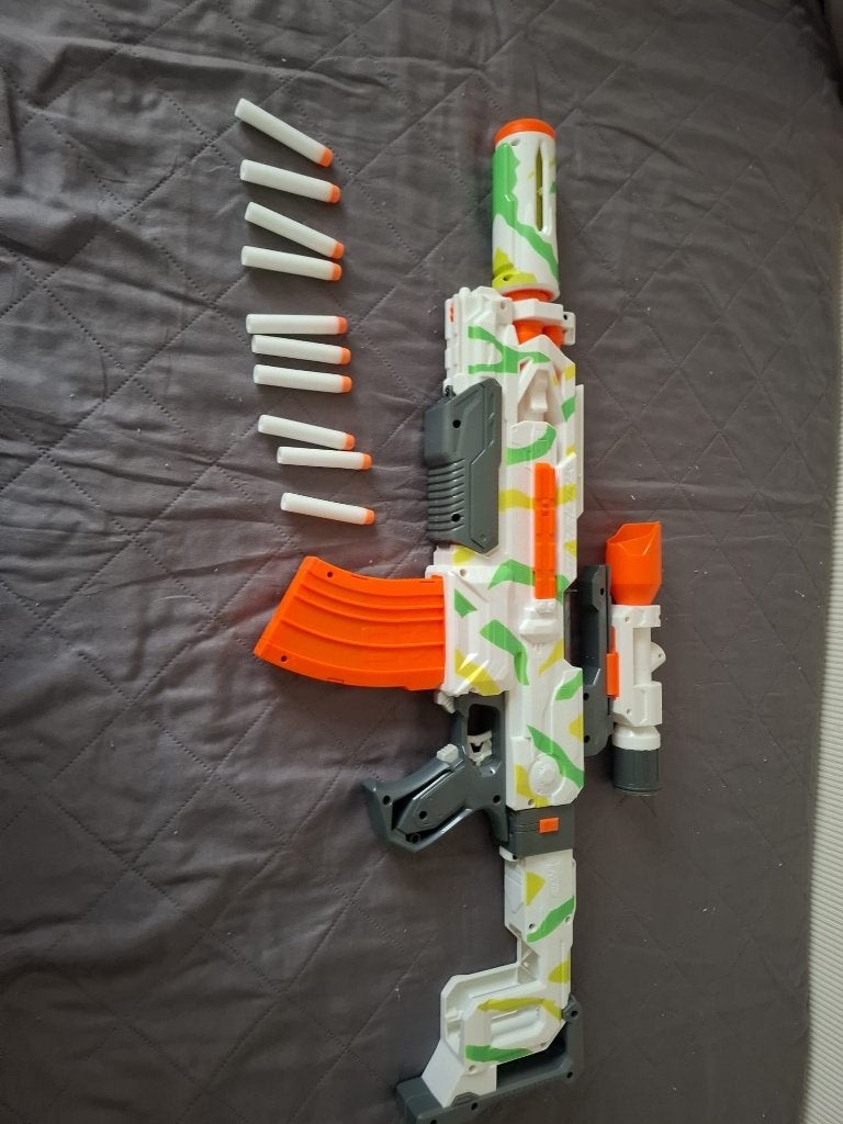 Nerf Modulus Tracker ECS-10 Camouflage + Accessoires, Ophalen, Zo goed als nieuw