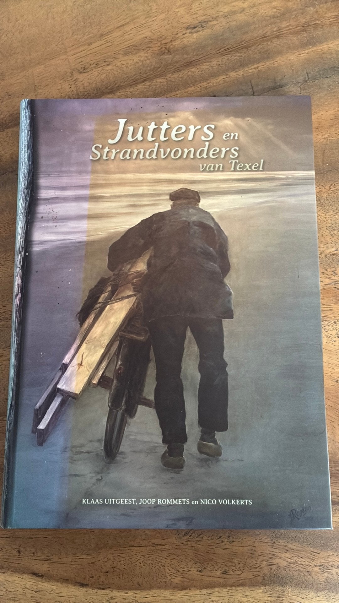 Nico Volkerts - Jutters en strandvonders van Texel, Ophalen of Verzenden, Zo goed als nieuw, Nico Volkerts; Joop Rommets; Klaas Uitgeest
