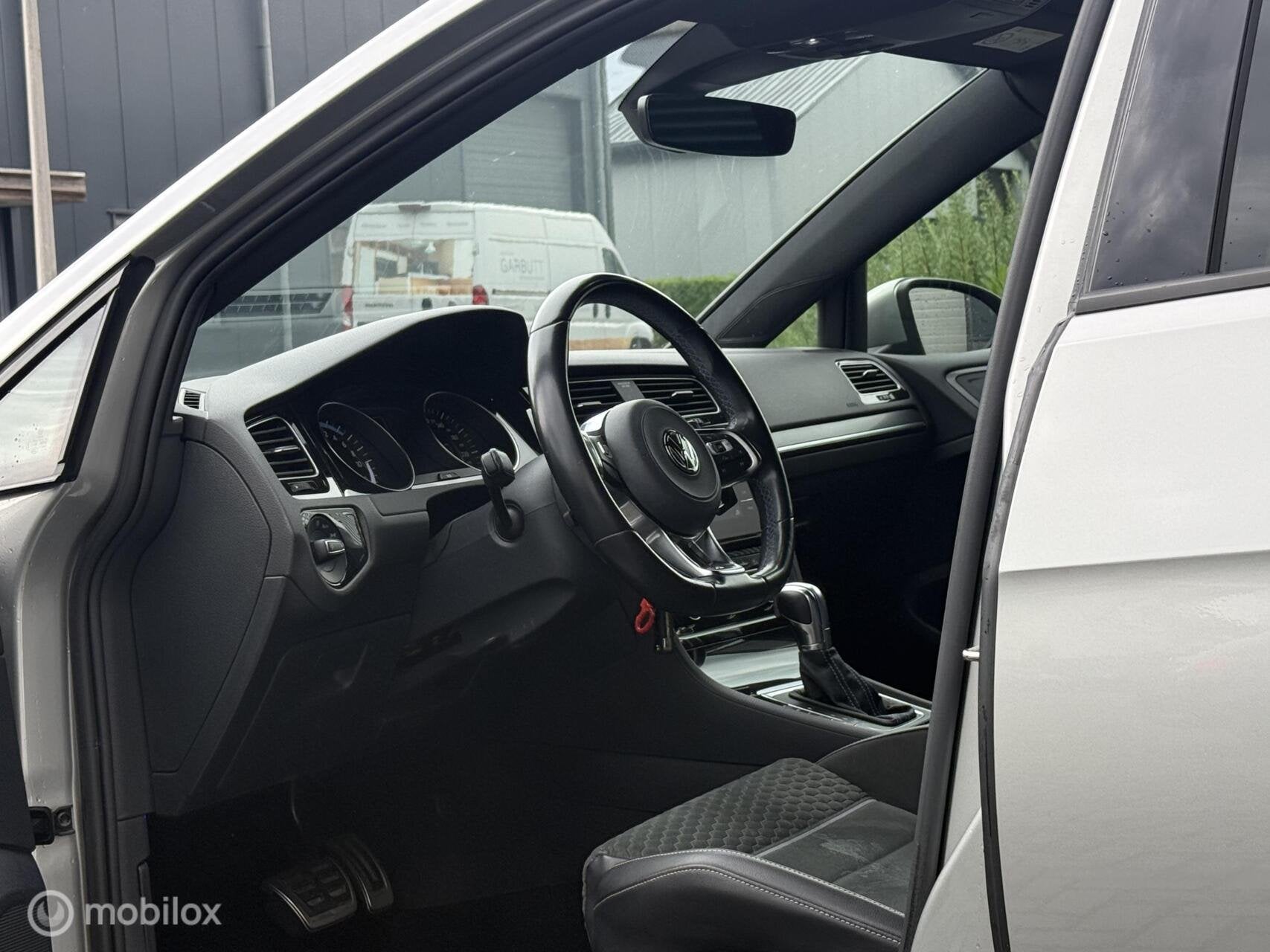 Volkswagen Golf 1.4 TSI GTE 204PK|ACC|Camera|Leder-Alcantara, 4 cilinders, Leder, Zilver of Grijs, Hatchback