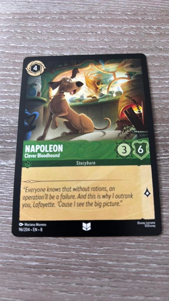 Disney Lorcana Napoleon clever bloodhound 96-204 8JAF nonfoi, Ophalen of Verzenden, Zo goed als nieuw, Losse kaart