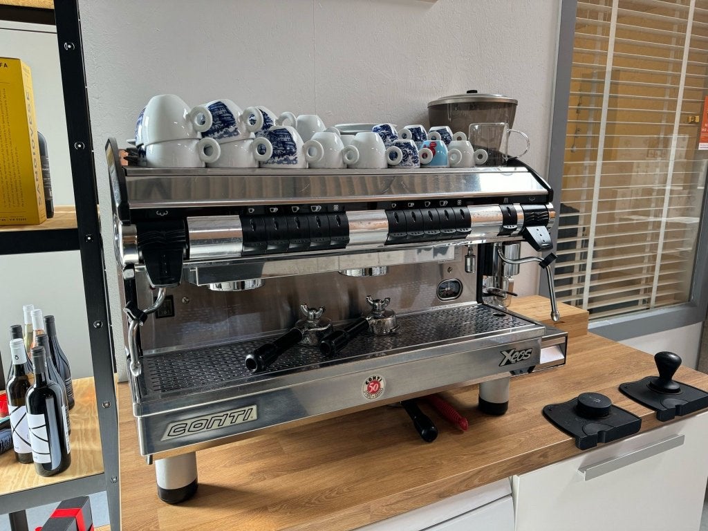 CONTI espressomachine No. 72937 - Volledig gereviseerd, Espresso apparaat, 10 kopjes of meer, Refurbished, Gemalen koffie