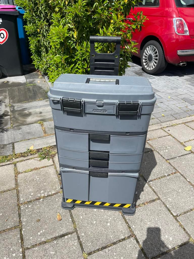 Gereedschapskist, Ophalen, Zo goed als nieuw