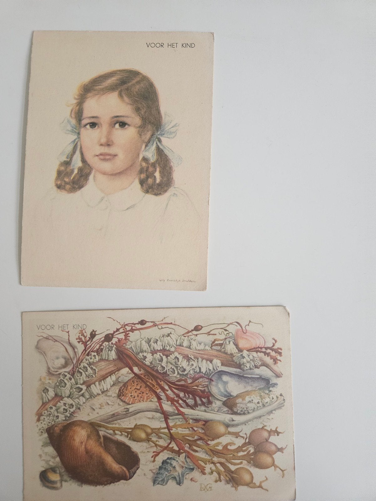 2 oude ansichtkaarten 'Voor het Kind' - uit jaren 40- 50, Ophalen of Verzenden, 1940 tot 1960, Gelopen, Noord-Holland